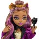 thumbnail image 2 of Muñeca de moda Monster High Clawdeen Wolf con accesorios, 2 of 6