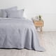 thumbnail image 1 of Cubrecama Quilt Cordoba lisa 2 Plazas Gris, 1 of 3