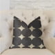 thumbnail image 2 of Cojín Plutus Brands Plutus Savannah Luxury de 50 x 75 cm, 2 of 3
