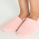 thumbnail image 1 of Pantufla de Mujer Zapatilla Chenille Rosado Claro, 1 of 3