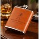 thumbnail image 4 of Pack Regalo Petaca Johnnie Walker de Cuero 200ml Con 2 Vasitos Y Embudo Acero Inoxidable, 4 of 5