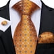 thumbnail image 2 of Corbata hombre seda con pañuelo y colleras Modelo Solinario Naranjo, 2 of 6