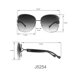 thumbnail image 3 of Gafas de sol Jessica Simpson 64 mm UV400 metal cuadradas, 3 of 3