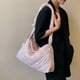 thumbnail image 4 of Bolso de mano acolchado para mujer, ligero y acolchado, tipo hobo, 2023, con pliegues en forma de nube., 4 of 5
