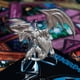 thumbnail image 2 of Insignia PIN Fanattik Yu-Gi-Oh! Ojos azules, dragón blanco, plateado, 2 of 8