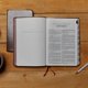 thumbnail image 3 of Biblia Sagrada HarperCollins KJV de Letra Grande, Tapa Negra, 3 of 9