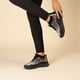 thumbnail image 2 of Zapatilla Deportiva Mujer Negro Lissa Chinitown, 2 of 6