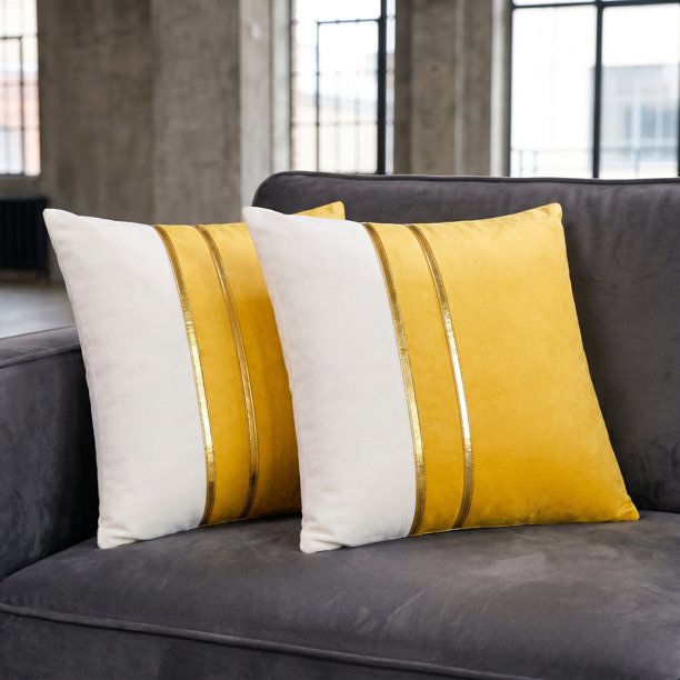 REGALWOVEN Paquete de 2 Fundas de Almohada de Terciopelo Suaves Decorativas Cuadradas para Sofá Sala de Estar Decoración del Hogar Amarillo 18 x 18 Pulgadas