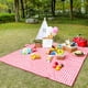 thumbnail image 2 of Manta De Picnic, 2 of 6