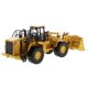 thumbnail image 2 of Camión de Juguete Diecast Masters Cat 775E a Escala 1:64, 2 of 9