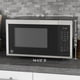 thumbnail image 2 of Horno microondas GE Compact 0.9 pies cúbicos 900 W blanco, 2 of 2