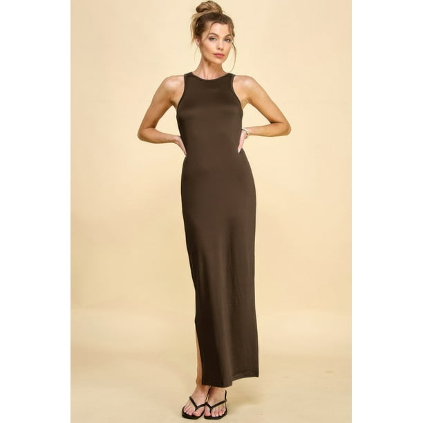 Vestido Largo Con Cuello Alto Y Abertura Lateral