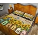 thumbnail image 2 of En un mundo donde todo se puede ser Colcha de profesor 0622, 2 of 3