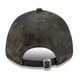 thumbnail image 4 of Jockey Gorra New Era Women's Camo 9FORTY New York Yankees Gris/Negro, 4 of 5