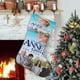 thumbnail image 1 of Ana de las Tejas Verdes Tema: Calcetines de Navidad, fino lino blanco para colgar en escaleras y chimenea, decoración navideña para el hogar, regalo de Navidad.54cm×38cm, 1 of 5