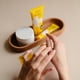 thumbnail image 3 of Crema reparadora de pies FIRST HONEY Advanced para piel seca, 3 of 6