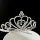 thumbnail image 4 of Tiara de cristal, corona, diadema, princesa, elegante corona con peines para mujeres, niñas, novias, bodas, graduaciones, fiestas de cumpleaños., 4 of 6