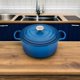 thumbnail image 5 of Horno holandés Le Creuset de hierro fundido esmaltado, 5,5 L, Marsella, 5 of 6