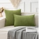 thumbnail image 2 of Funda de almohada UGS UGASA Velvet Soft Solid 30 x 50 cm, color verde, 2 of 9