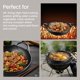thumbnail image 3 of Wok Bakken de hierro fundido presazonado de 36 cm con tapa de madera de 4,0 kg, 3 of 9