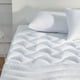 thumbnail image 1 of Cubrecolchón SLEEP ZONE Cooling Queen con bolsillo profundo de 20 cm, 1 of 3