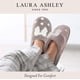 thumbnail image 5 of Pantuflas Laura Ashley de Felpa con Espuma de Memoria y Estampado Animal Gris, 5 of 5