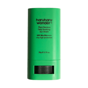 Haruharu Wonder - Protector Solar Calmante Diario De Bambú Negro Fps 50 (0.70 Oz)