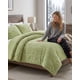 thumbnail image 4 of Cubrecama 2 plazas Trenzado Ultra Suave Invierno + Fundas, 4 of 6