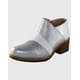 thumbnail image 1 of Botin crossed Blanco, 1 of 4