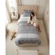 thumbnail image 4 of Quilt Verano Estilo Revista Moderna Plaza Y Media, 4 of 6