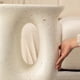 thumbnail image 4 of Mesa De Centro Lateral Tipo Escultura En U Nórdico Crema Blanco, 4 of 11