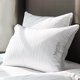 thumbnail image 1 of Almohada Martha Stewart Hotel Collection 500 hilos 100% algodón, 1 of 4