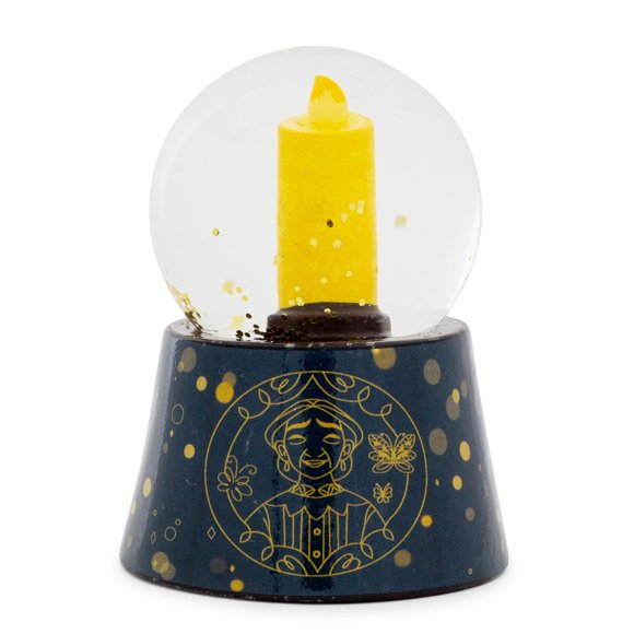 Snow Globe Silver Buffalo Disney Encanto Family es poderosa