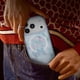 thumbnail image 5 of Funda OtterBox Symmetry para iPhone 17, negra, 5 of 5