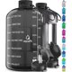 thumbnail image 1 of Botella de agua AQUAFIT de medio galón con marcador de tiempo de 1,9 L, 1 of 8