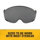 thumbnail image 2 of Visera DEWALT DPG22-SH con lente antivaho y humos para casco, 2 of 3