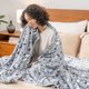 thumbnail image 5 of Manta de felpa Berkshire Blanket Peanuts® VelvetLoft® Snoopy, 5 of 8