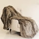 thumbnail image 2 of Manta Plutus Brands Frost Mink Piel Sintética Marrón Oscuro 90x150cm, 2 of 3