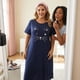 thumbnail image 2 of Agnes Orinda Camisones de Talla Grande para Mujer Cuello Redondo Mangas Cortas Vestido de Dormir Estampado de Gatos Pijamas Lounge Hogar con Bolsillo 3X Azul Marino, 2 of 8