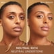 thumbnail image 2 of Foundation IT Cosmetics CC+ Nude Glow de 32 ml con factor de protección solar 40, 2 of 9