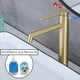 thumbnail image 2 of Grifo de lavabo alto, grifo de lavabo de oro cepillado, mezclador monomando, ajuste de agua caliente y fría, oro cepillado, 2 of 5