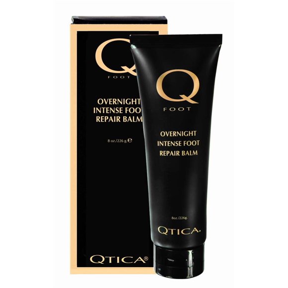 Bálsamo reparador para pies QTICA Intense Overnight, tubo de 240 ml