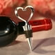 thumbnail image 3 of Juego de 1 par de tapones y sacacorchos para botellas de vino con forma de corazón de plata, ideal como recuerdo o recuerdo de boda., 3 of 8