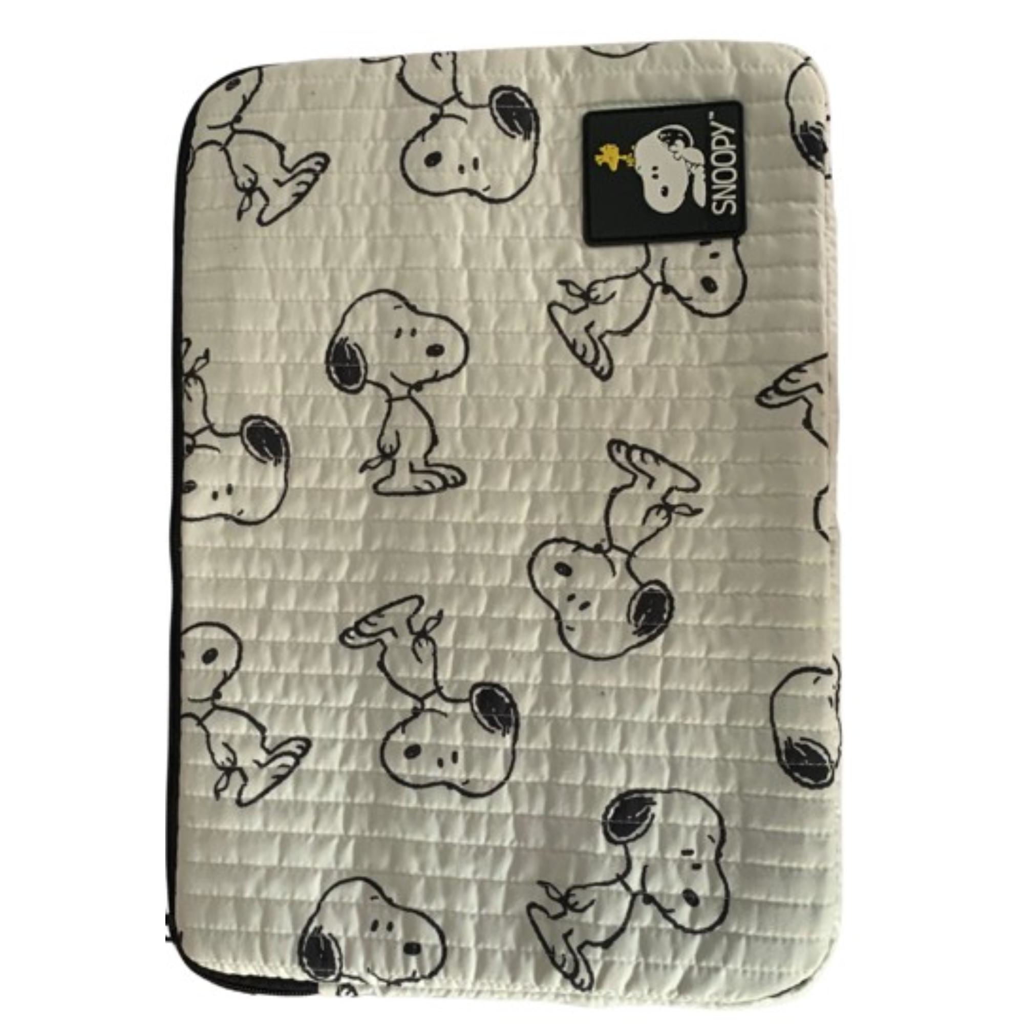 Funda 17” Laptop / Tablet Snoopy Mooving