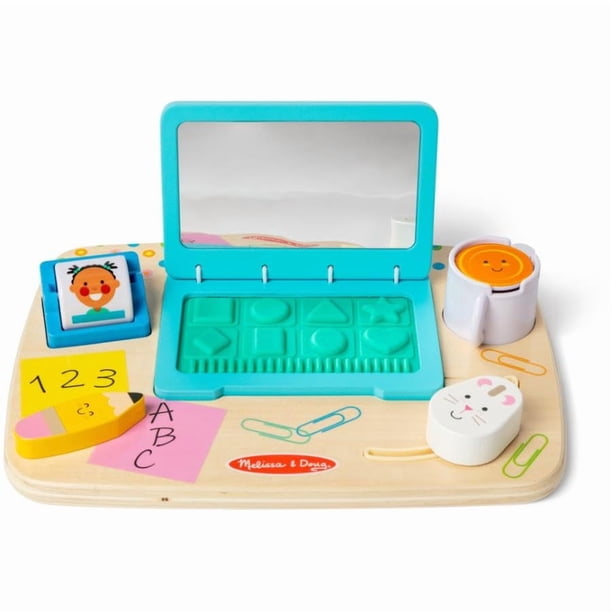Tablero de actividades de escritorio Toy Melissa & Doug de madera para trabajar y jugar