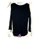 thumbnail image 3 of Polera U Usado, 3 of 3