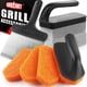 thumbnail image 1 of Kit de limpieza para plancha GRILLART con raspador y piedra para parrilla, 1 of 7