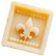 thumbnail image 1 of Recuerdo de la boda de jabón de forma de iris perfumado, 1 of 5