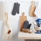 thumbnail image 2 of Juego de guantes de cocina KitchenAid de silicona suave acanalada, 2 unidades, 2 of 6