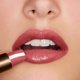 thumbnail image 2 of Lápiz labial Grande Cosmetics GrandeLipstick Plumping Mauve Along, 2 of 3